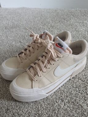 Nike Women's Platform Sneakers in Light Beige with White Swoosh Womens Size 8
